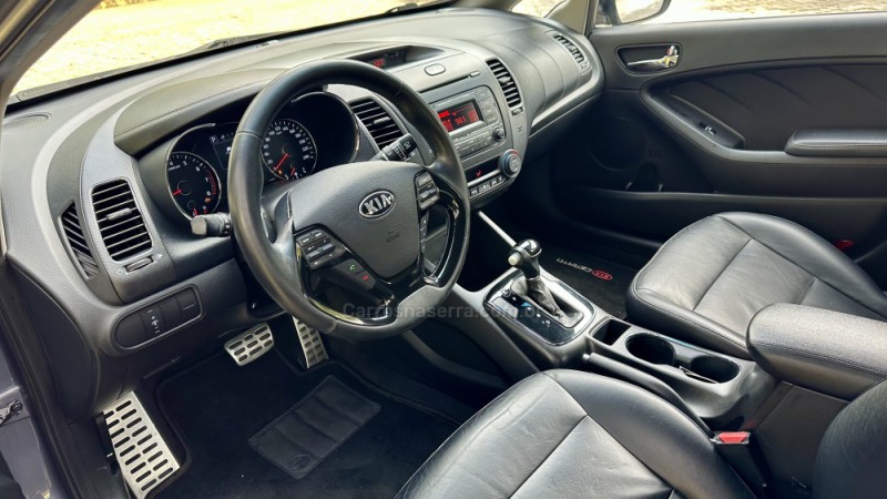 CERATO 1.6 16V SX4 FLEX 4P AUTOMÁTICO - 2017 - CAXIAS DO SUL