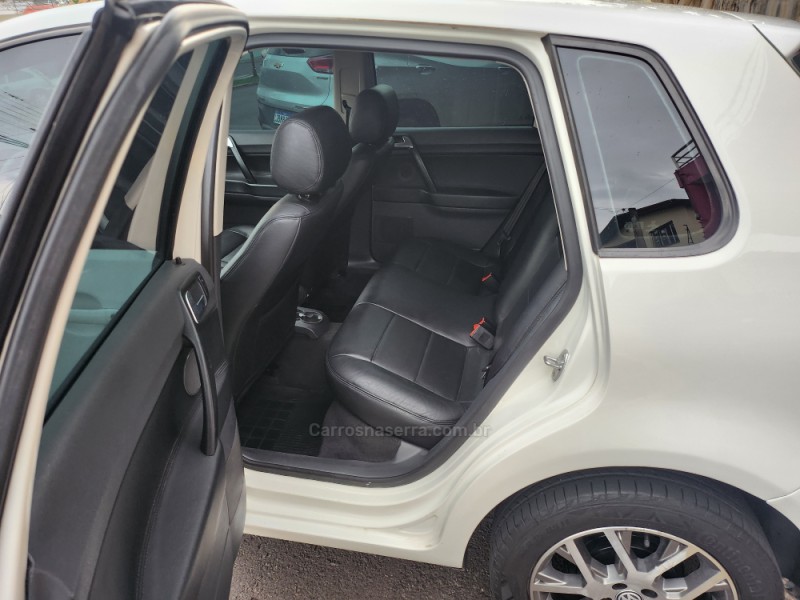 POLO 1.6 MI 8V TOTAL FLEX 4P MANUAL - 2013 - VERANóPOLIS