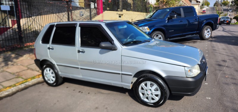UNO 1.0 MPI MILLE SMART 8V GASOLINA 4P MANUAL - 2006 - VERANóPOLIS