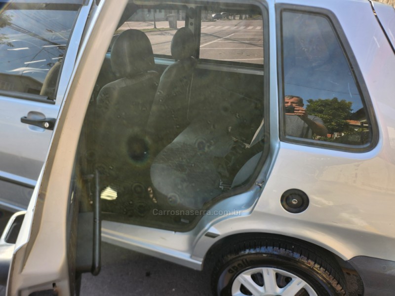 UNO 1.0 MPI MILLE SMART 8V GASOLINA 4P MANUAL - 2006 - VERANóPOLIS