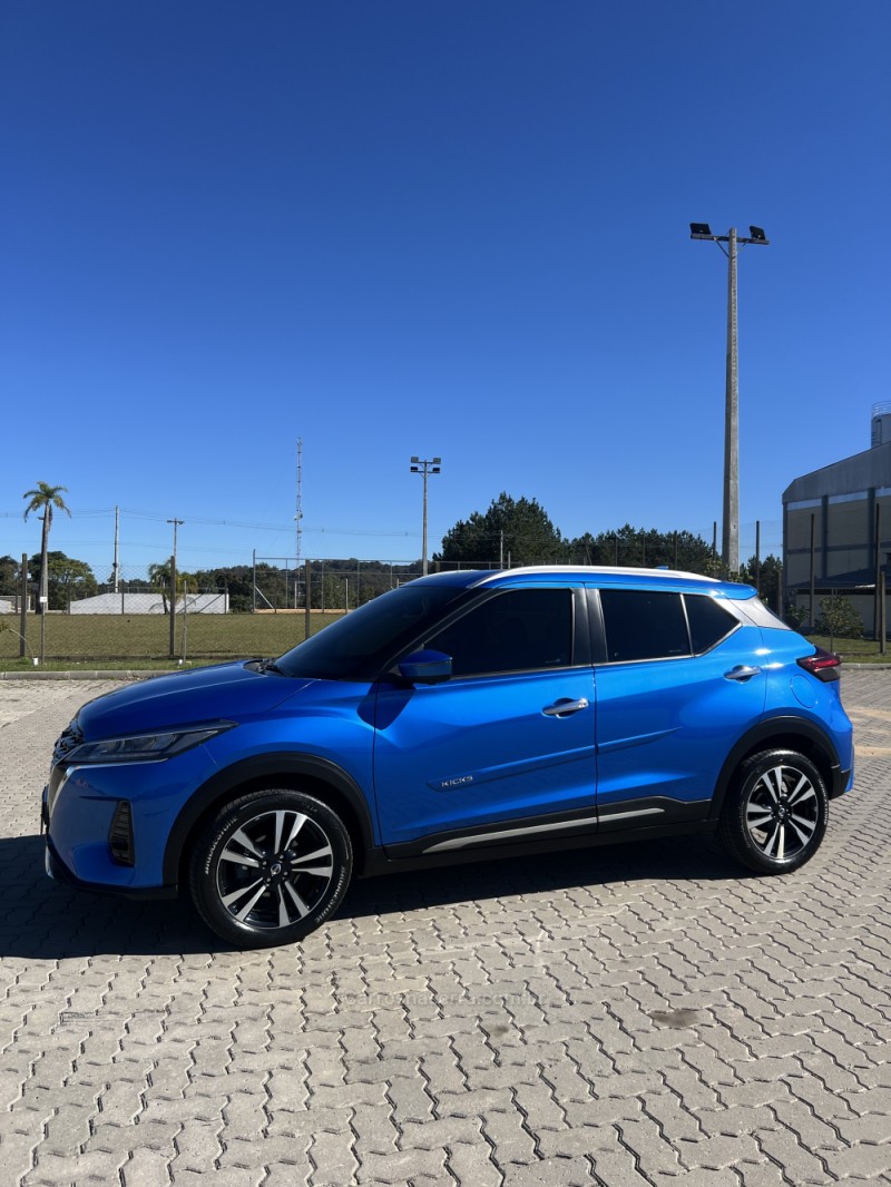 KICKS 1.6 EXCLUSIVE 16V FLEX 4P AUTOMÁTICO - 2022 - ANTôNIO PRADO