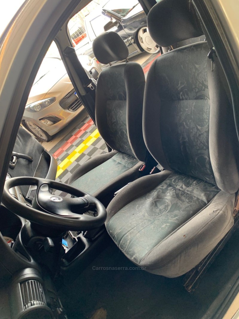 CORSA 1.0 MPFI MILENIUM SEDAN 16V GASOLINA 4P MANUAL - 2002 - CAXIAS DO SUL