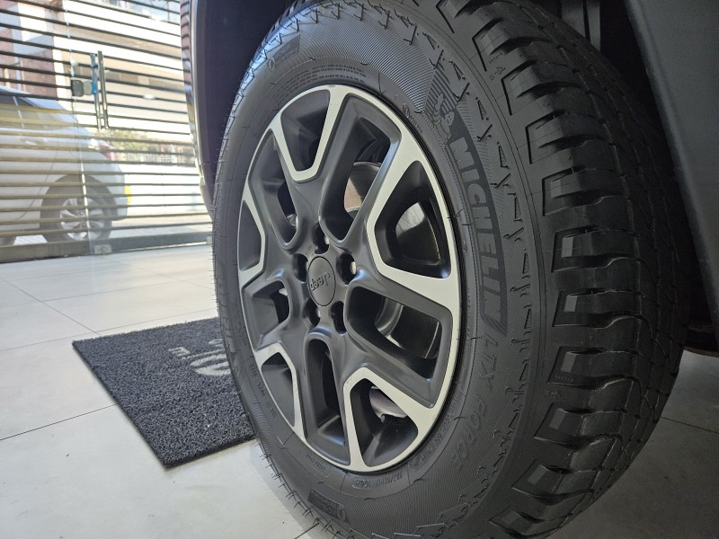 COMPASS 2.0 16V DIESEL TRAILHAWK 4X4 AUTOMÁTICO - 2019 - CAXIAS DO SUL