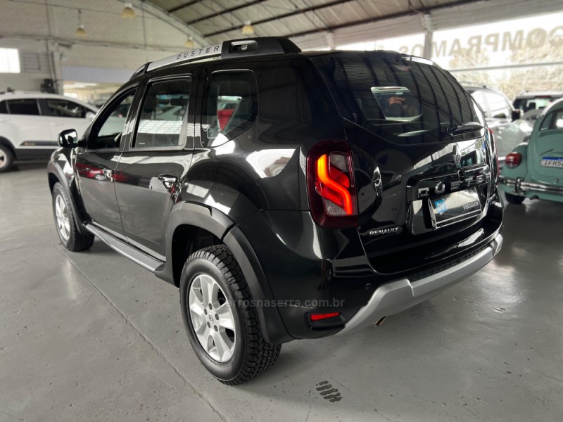 DUSTER 2.0 DYNAMIQUE 4X2 16V FLEX 4P AUTOMÁTICO - 2017 - CAXIAS DO SUL
