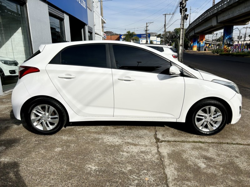 HB20 1.6 COMFORT STYLE 16V FLEX 4P AUTOMÁTICO - 2014 - NOVO HAMBURGO