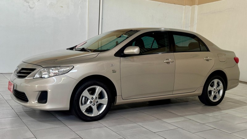 COROLLA 1.8 GLI 16V FLEX 4P AUTOMÁTICO - 2014 - ESTâNCIA VELHA
