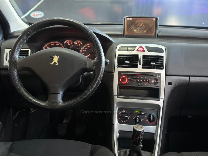 307 1.6 PRESENCE 16V GASOLINA 4P MANUAL - 2010 - NOVO HAMBURGO