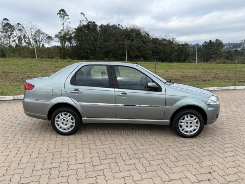 SIENA 1.0 MPI EL CELEBRATION 8V FLEX 4P MANUAL - 2010 - IVOTI