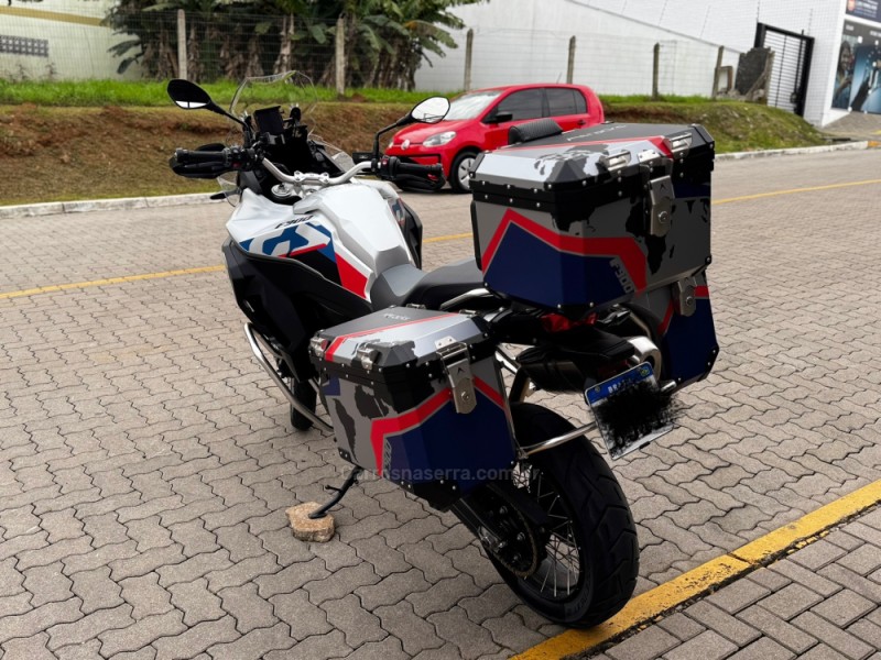 F 900 R SPORT  - 2025 - FELIZ