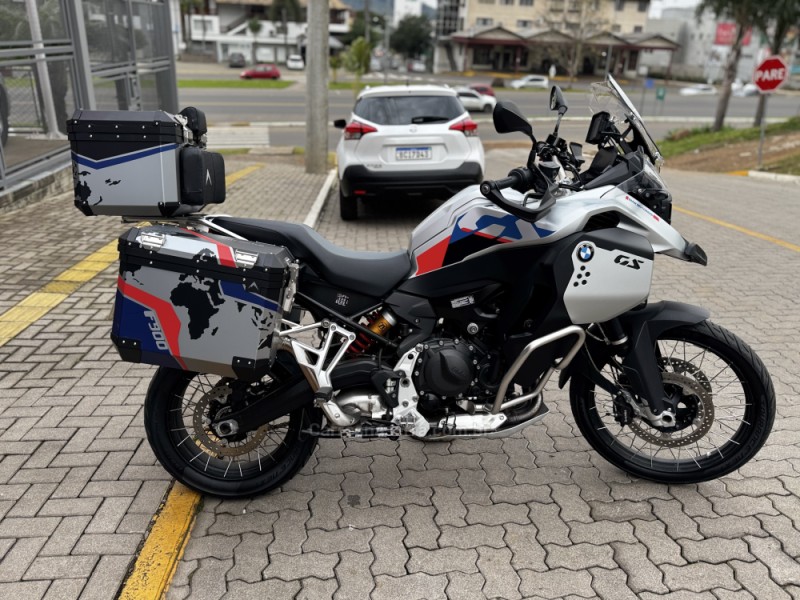 F 900 R SPORT  - 2025 - FELIZ