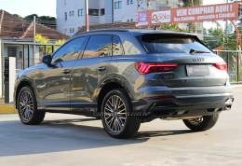 Q3 2.0 TFSI PERFORMANCE BLACK QUATTRO GASOLINA 4P AUTOMÁTICO - 2023 - CAXIAS DO SUL