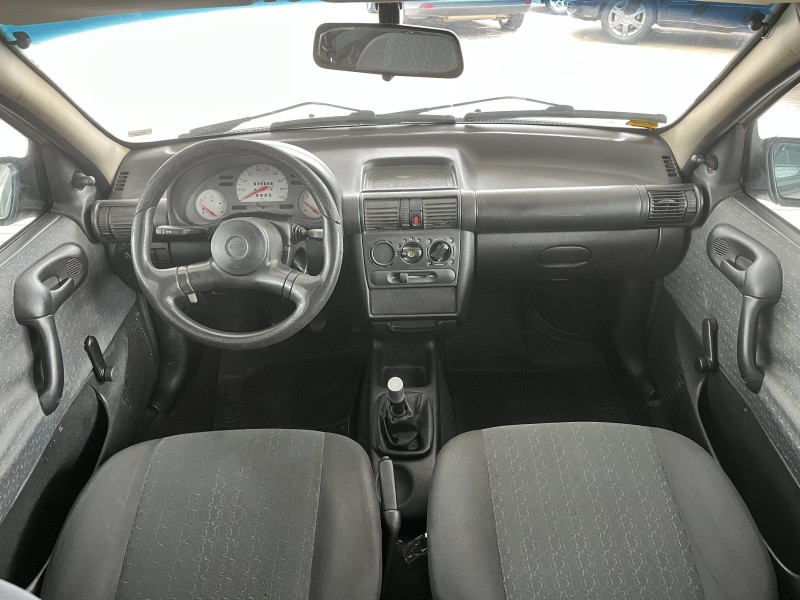 CORSA 1.0 MPFI WIND 8V GASOLINA 4P MANUAL - 2001 - CAXIAS DO SUL