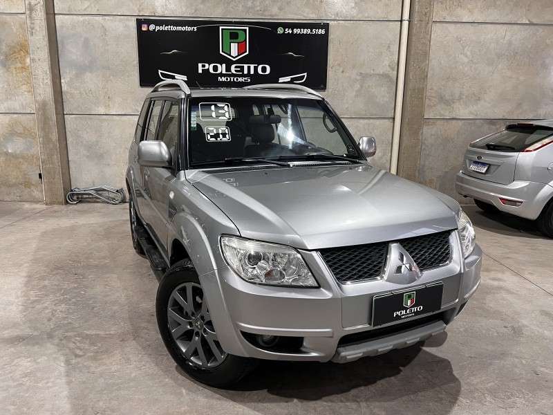pajero tr4 2.0 4x2 16v 140cv flex 4p automatico 2013 caxias do sul