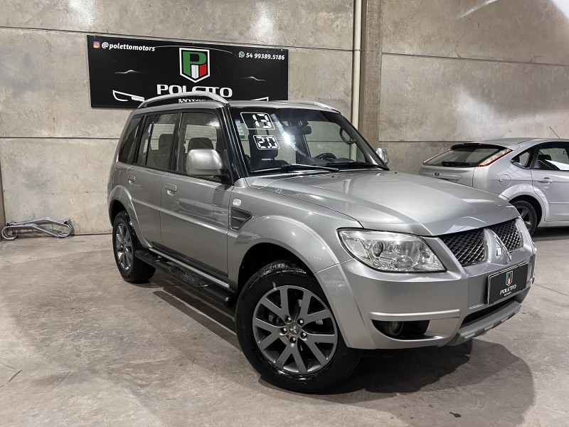PAJERO TR4 2.0 4X2 16V 140CV FLEX 4P AUTOMÁTICO - 2013 - CAXIAS DO SUL