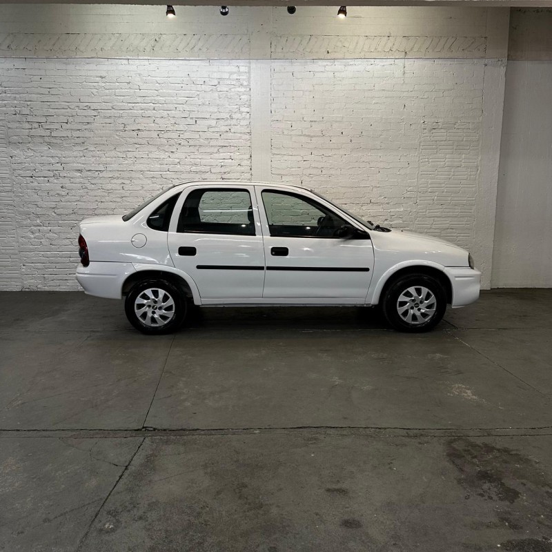CLASSIC 1.0 MPFI LIFE 8V GASOLINA 4P MANUAL - 2006 - CAXIAS DO SUL