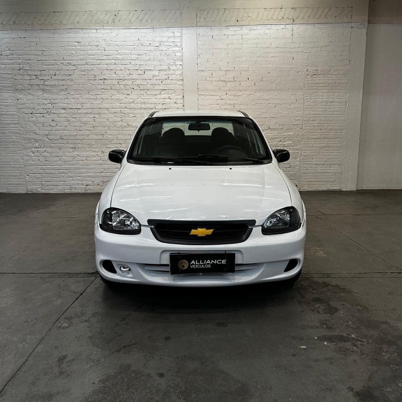 CLASSIC 1.0 MPFI LIFE 8V GASOLINA 4P MANUAL - 2006 - CAXIAS DO SUL