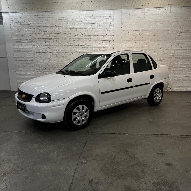 classic 1.0 mpfi life 8v gasolina 4p manual 2006 caxias do sul