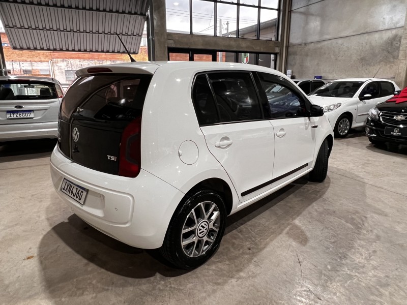 UP 1.0 TSI MOVE UP 12V FLEX 4P MANUAL - 2017 - CAXIAS DO SUL