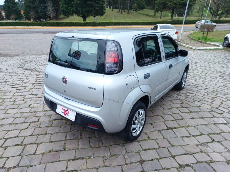 UNO 1.0 DRIVE 6V FLEX 4P MANUAL - 2018 - FLORES DA CUNHA