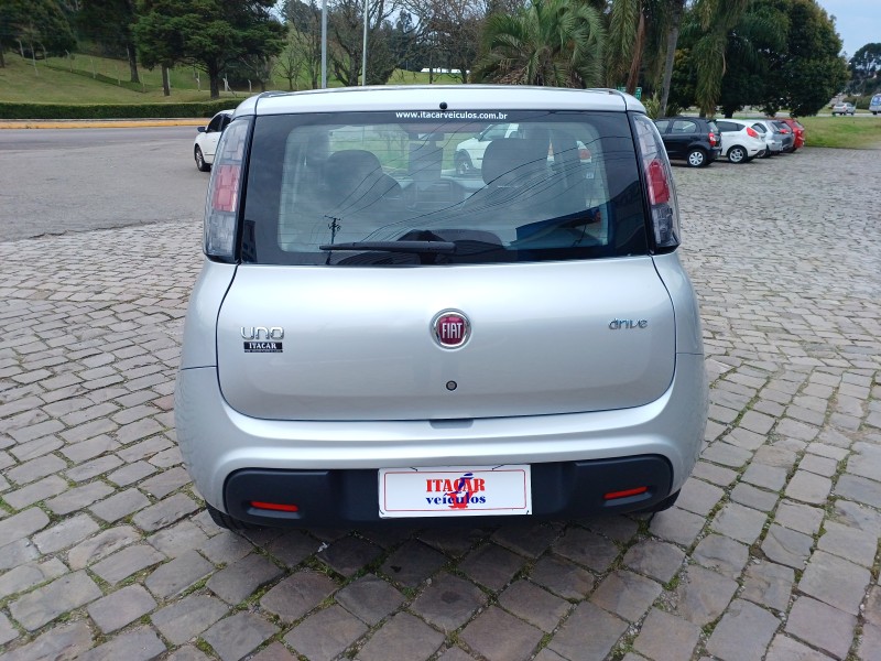 UNO 1.0 DRIVE 6V FLEX 4P MANUAL - 2018 - FLORES DA CUNHA