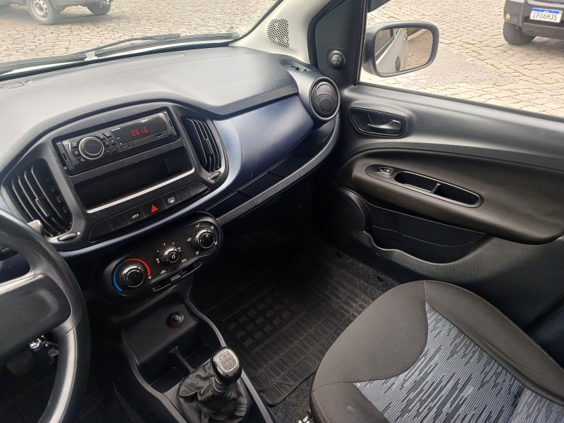 UNO 1.0 DRIVE 6V FLEX 4P MANUAL - 2018 - FLORES DA CUNHA