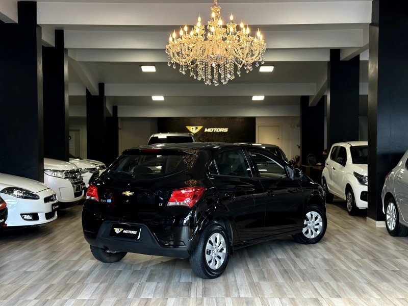 ONIX 1.0 MPFI LT 8V FLEX 4P MANUAL - 2018 - CAXIAS DO SUL