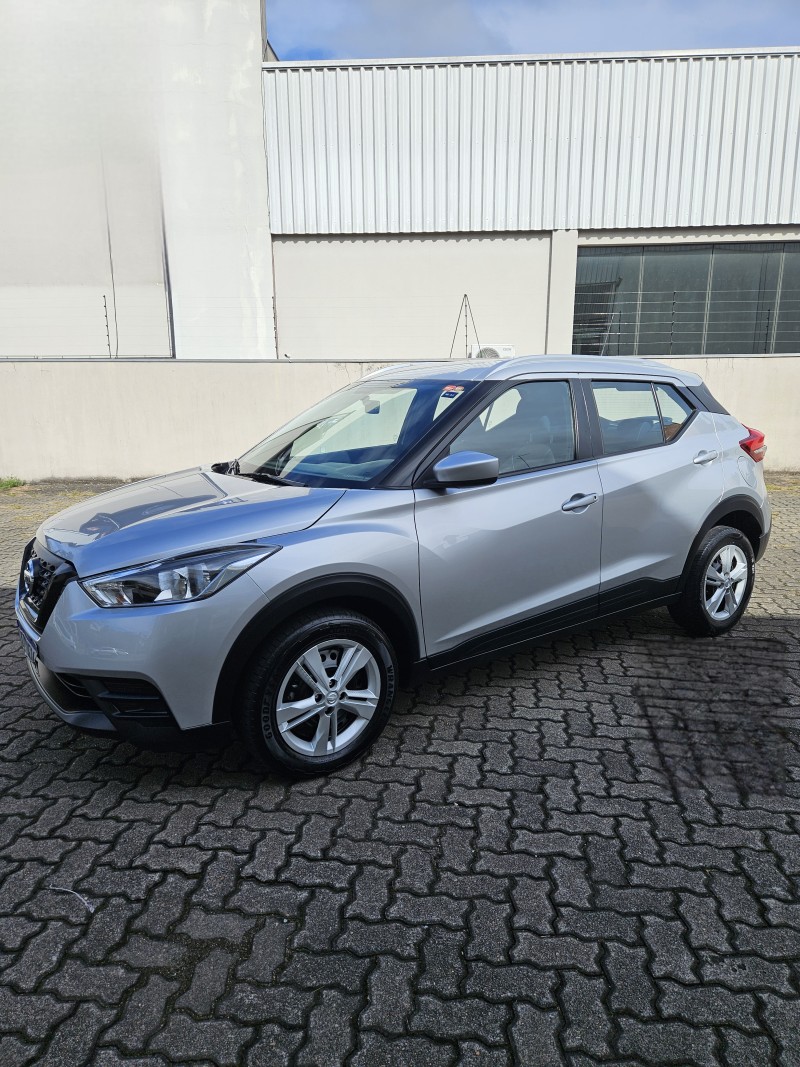 KICKS 1.6 S DIRECT 16V FLEX 4P AUTOMÁTICO - 2020 - FARROUPILHA