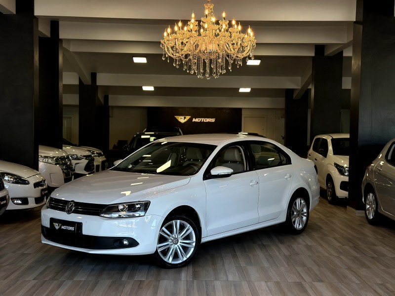 jetta 2.0 comfortline flex 4p tiptronic 2014 caxias do sul