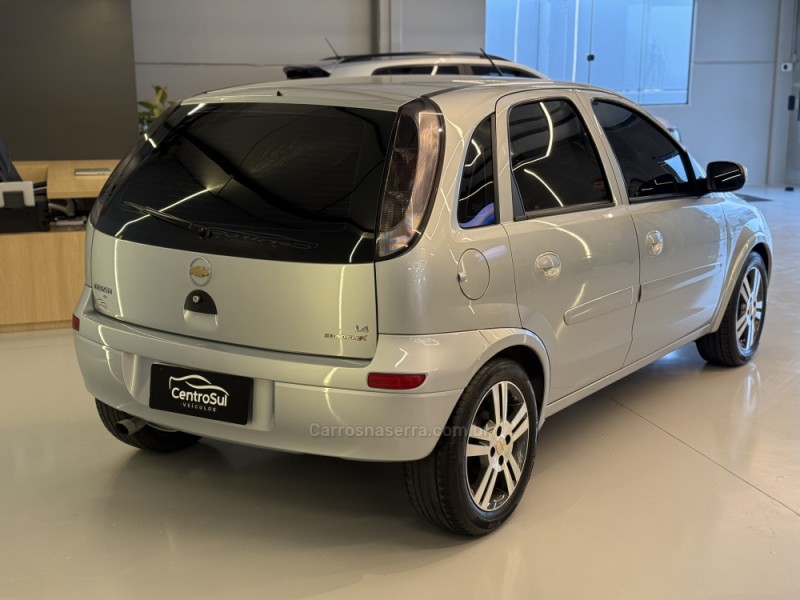 CORSA 1.4 MPFI PREMIUM 8V FLEX 4P MANUAL - 2009 - CARLOS BARBOSA