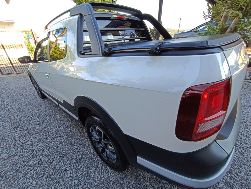SAVEIRO 1.6 CROSS CD 16V FLEX 2P MANUAL - 2022 - BENTO GONçALVES