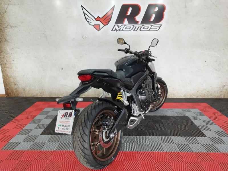 CB 650R  - 2021 - NOVO HAMBURGO