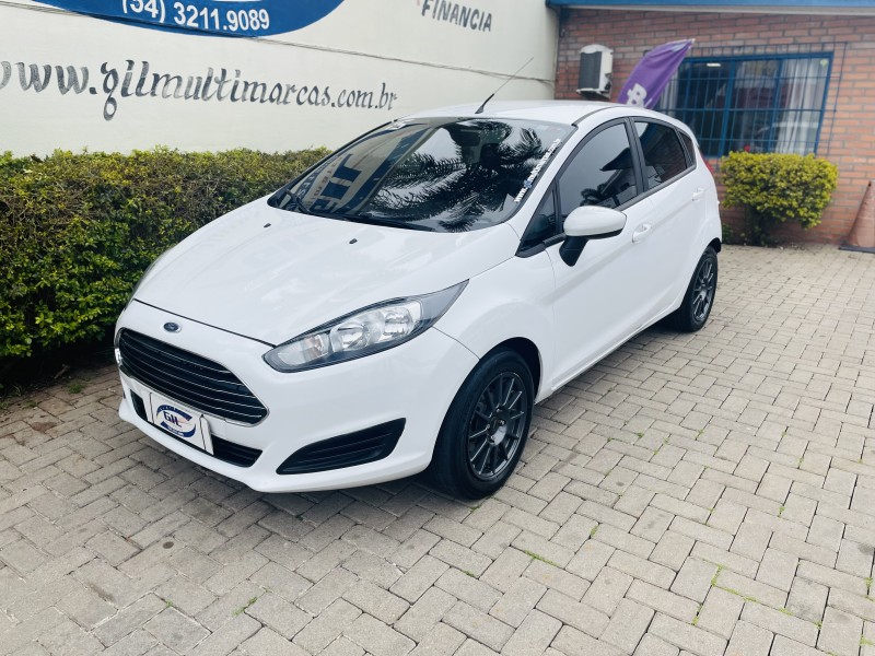 fiesta 1.5 s hatch 16v flex 4p manual 2015 caxias do sul