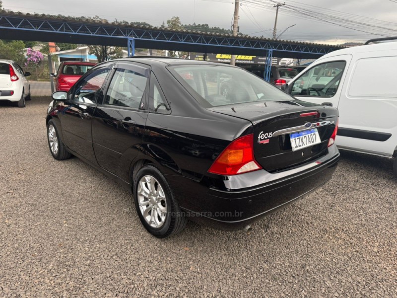 FOCUS 2.0 GHIA SEDAN 16V GASOLINA 4P AUTOMÁTICO - 2007 - IGREJINHA