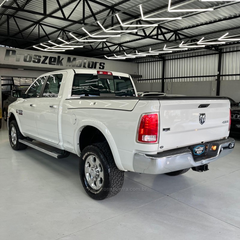 2500 LARAMIE 6.7 CD 4X4 TDI DIESEL 4P AUTOMÁTICA - 2018 - CANOAS