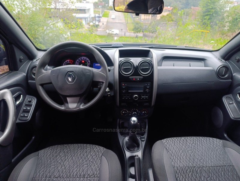 DUSTER OROCH 1.6 16V FLEX EXPRESSION 4P MANUAL - 2017 - CAXIAS DO SUL