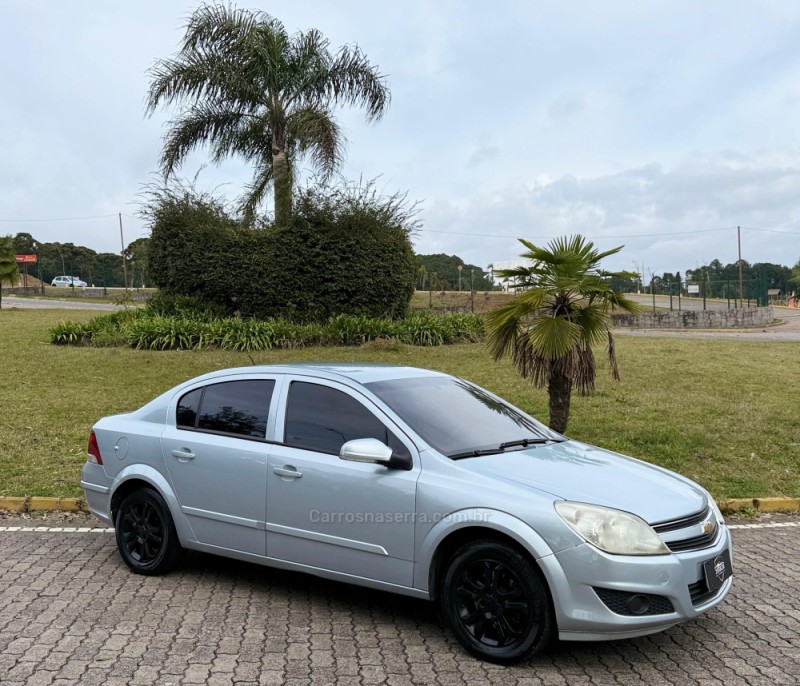 VECTRA 2.0 MPFI EXPRESSION 8V 140CV FLEX 4P MANUAL - 2010 - CAXIAS DO SUL