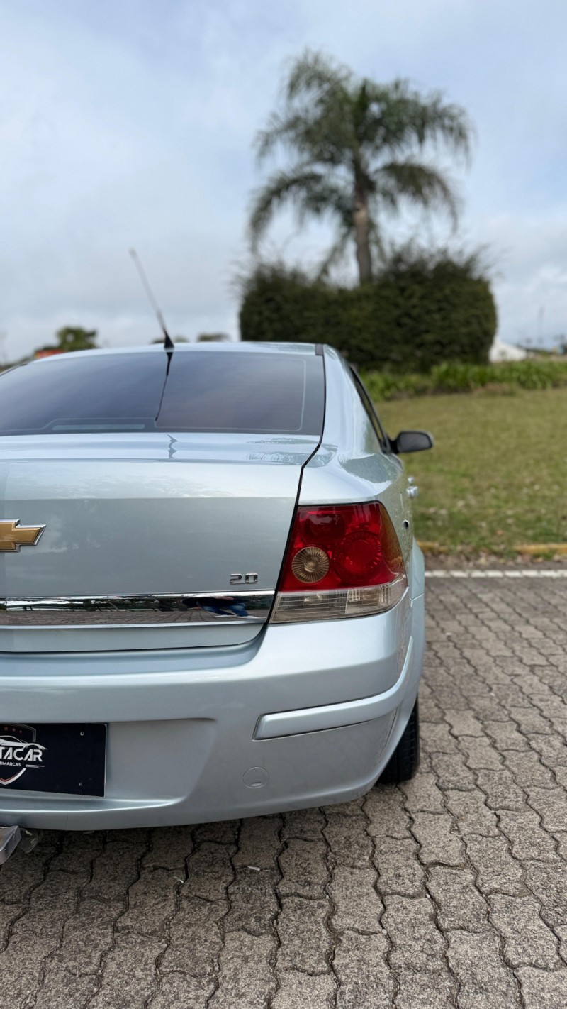 VECTRA 2.0 MPFI EXPRESSION 8V 140CV FLEX 4P MANUAL - 2010 - CAXIAS DO SUL