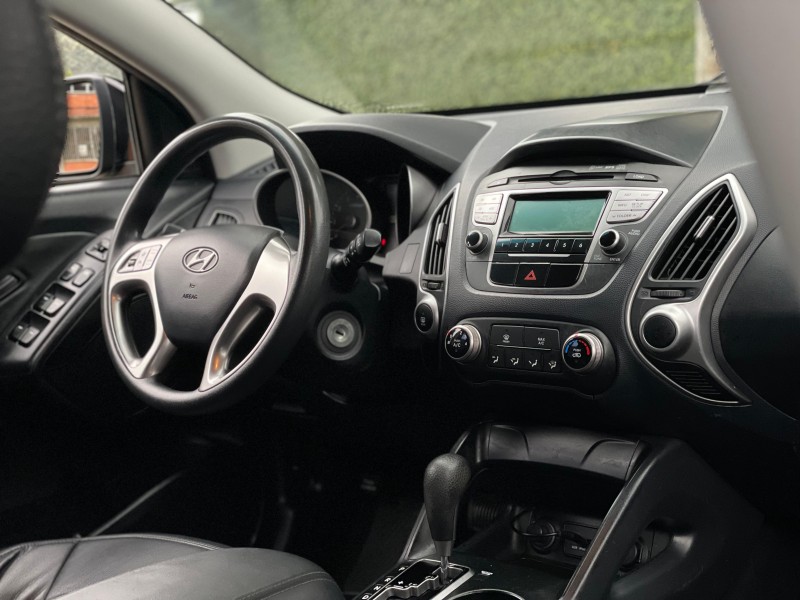 IX35 2.0 MPFI GLS 4X2 16V GASOLINA 4P AUTOMÁTICO - 2011 - FARROUPILHA