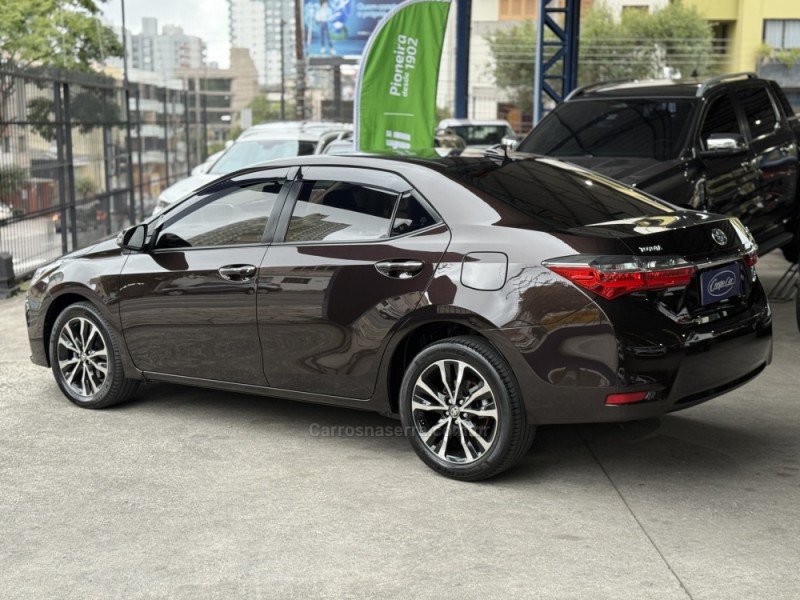 COROLLA 2.0 XEI 16V FLEX 4P AUTOMÁTICO - 2018 - CAXIAS DO SUL
