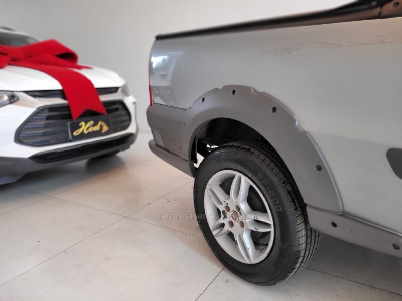 STRADA 1.4 MPI TREKKING CE 8V FLEX 2P MANUAL - 2011 - CANELA