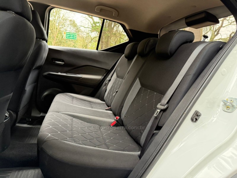 KICKS 1.6 16V FLEX SV 4P XTRONIC - 2018 - DOIS IRMãOS
