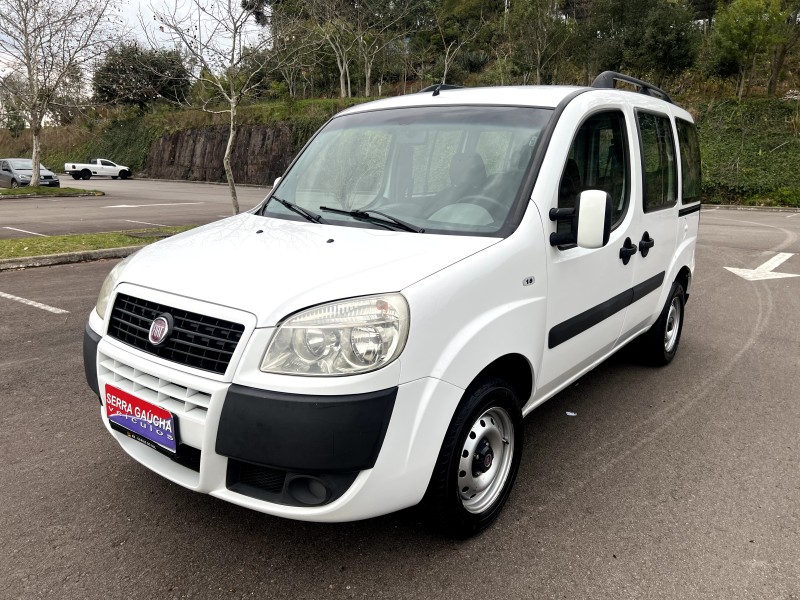 DOBLÓ 1.8 MPI ESSENCE 16V FLEX 7P MANUAL - 2013 - BENTO GONçALVES