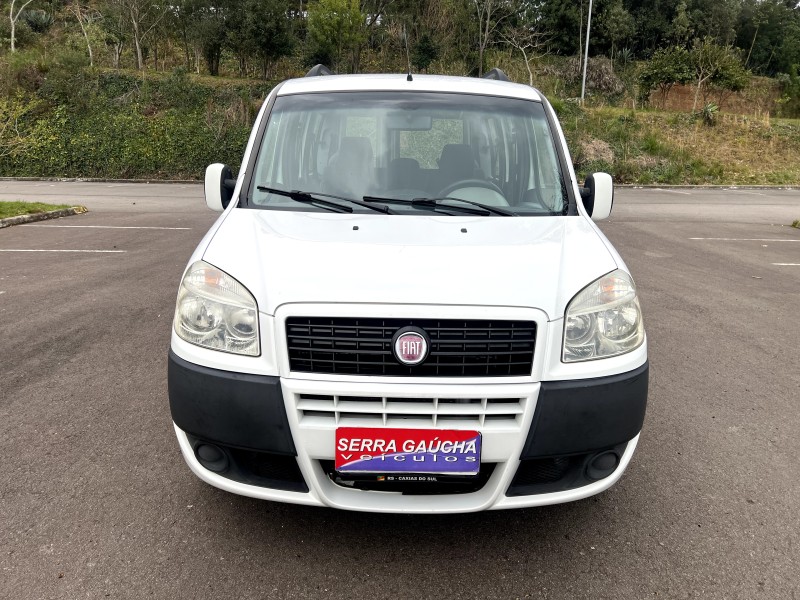 DOBLÓ 1.8 MPI ESSENCE 16V FLEX 7P MANUAL - 2013 - BENTO GONçALVES
