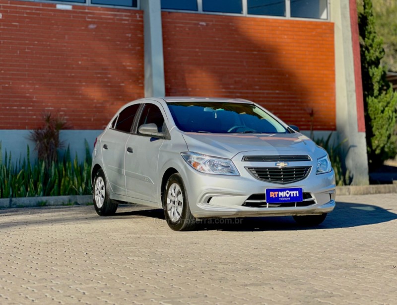 ONIX 1.0 JOY HATCH 8VFLEX 4P MANUAL - 2018 - MUçUM