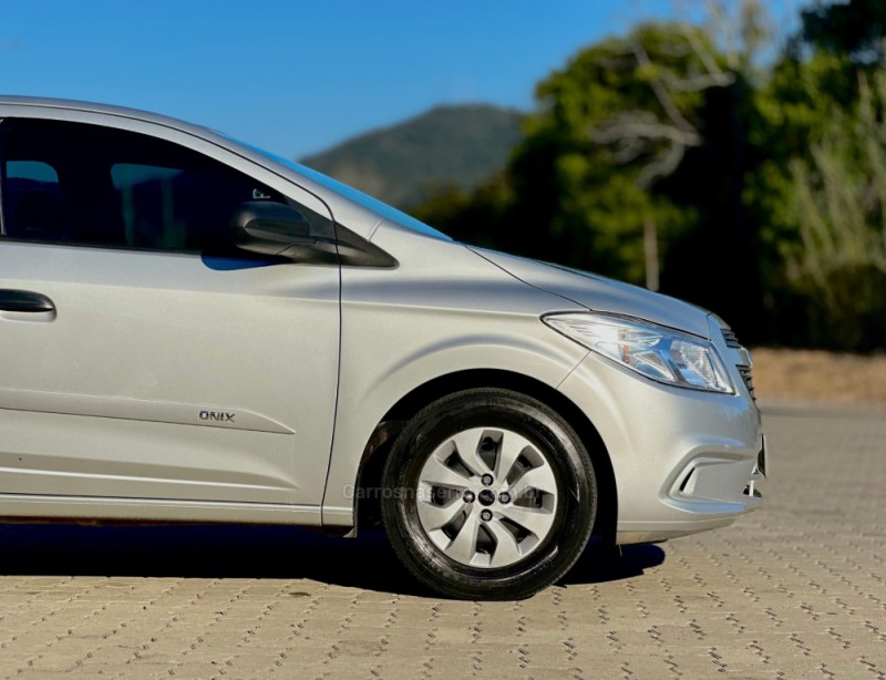 ONIX 1.0 JOY HATCH 8VFLEX 4P MANUAL - 2018 - MUçUM