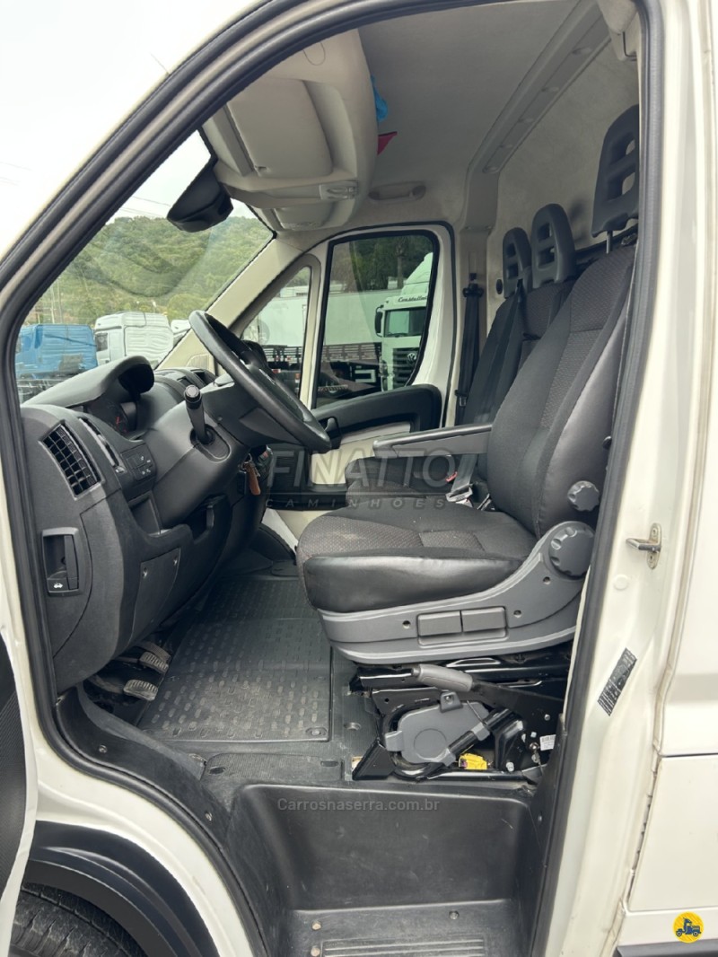 JUMPER 2.3 FURGÃO 16V TURBO INTERCOOLER DIESEL 4P MANUAL - 2020 - GARIBALDI