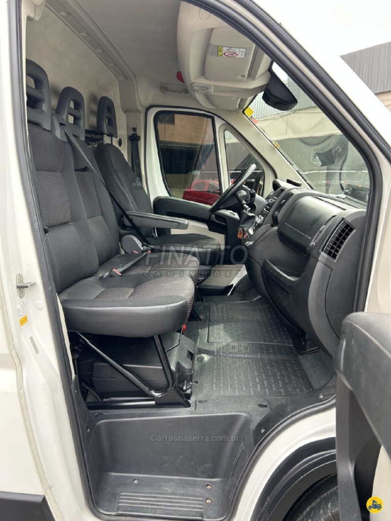 JUMPER 2.3 FURGÃO 16V TURBO INTERCOOLER DIESEL 4P MANUAL - 2020 - GARIBALDI