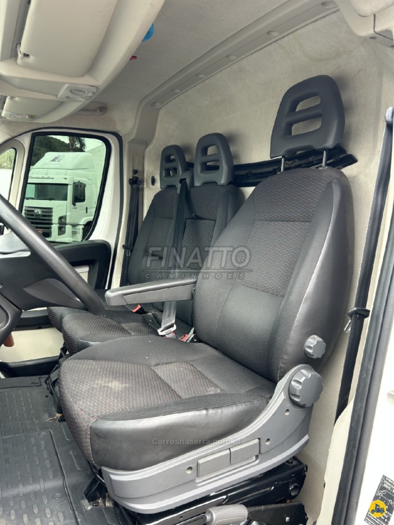 JUMPER 2.3 FURGÃO 16V TURBO INTERCOOLER DIESEL 4P MANUAL - 2020 - GARIBALDI