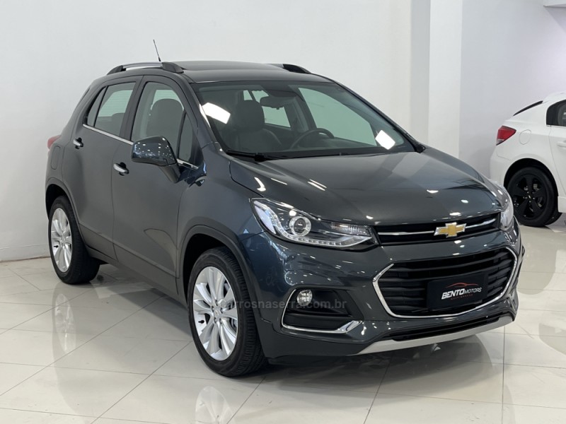 TRACKER 1.4 16V TURBO FLEX LTZ AUTOMÁTICO - 2017 - BENTO GONçALVES