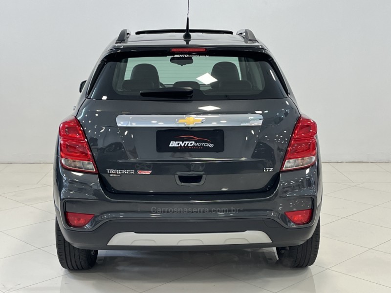 TRACKER 1.4 16V TURBO FLEX LTZ AUTOMÁTICO - 2017 - BENTO GONçALVES